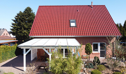 Move in, don't renovate: Dream home in Hanstedt, ready to occupy immediately.