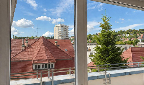 Room for rent in a shared apartment with a balcony in Stuttgart – central location and relaxed roommates.