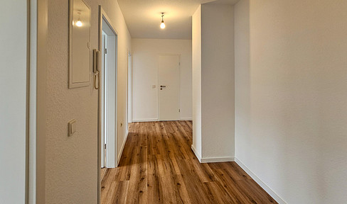 Renovated 3-room apartment with balcony and elevator in Gießen (Schiffenberger Tal).