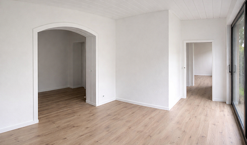 Apartment with garden.