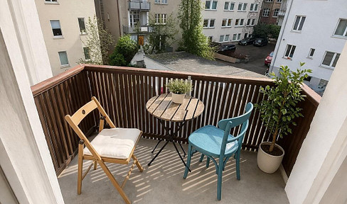 3-room apartment in the Heusteig district – 2 balconies, bright and in an absolutely central location.