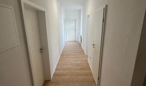 Renovated 2-room apartment, perfect for a comfortable living experience.
