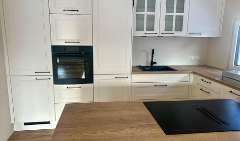High-quality, newly constructed design property in Trennfurt (Private Sale).
