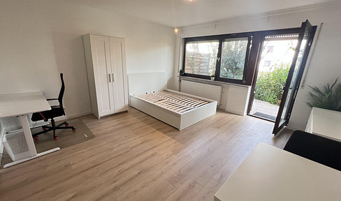 Modern apartment with a terrace, located in a quiet area.