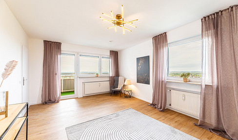 PROVISIONSFREI: Renovierte 3-Zimmer-Wohnung mit fantastischem Ausblick am Wildpark. Sofort frei.