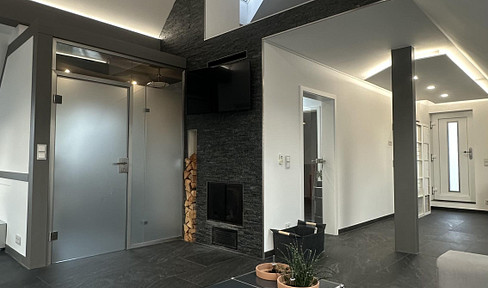 Detached house - no agency fees - with a large plot of land, located next to a field and with no building restrictions.