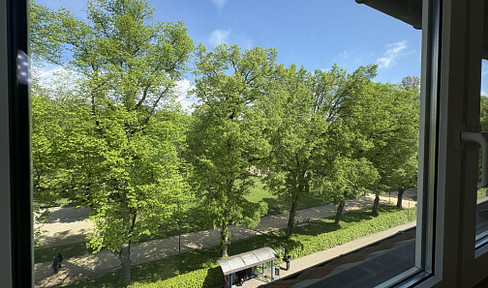 Wohnen am Stadtgarten - helle 3-Zimmer Wohnung mit Balkon und Honbergblick