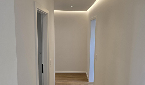 High-quality, modernised apartment in a quiet, dead-end street – ideal for personal use or as an investment property.
