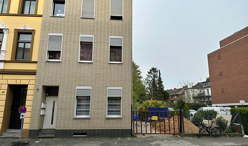 2.5-room apartment near Schmölderpark.