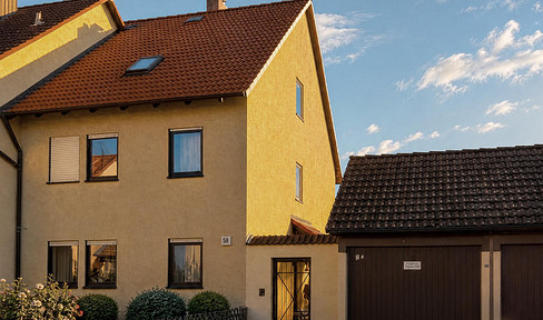 Doppelhaushälfte mit großem Grundstück in Rothenburg ob der Tauber