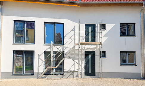KfW-40 Zweifamilienhaus im Zentrum | Selbst wohnen & vermieten | Erstbezug