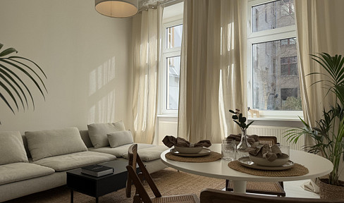 Kreuzkölln: Bright apartment, available immediately, no commission.