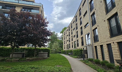 Modern 4-room maisonette apartment for rent.