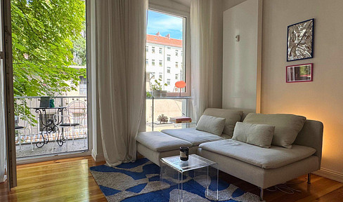 Helle möblierte 1-Zimmer-Wohnung mit Balkon im Herzen von Friedrichshain