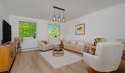 Newly renovated 3-room apartment with a balcony in Hamburg-Sasel.
