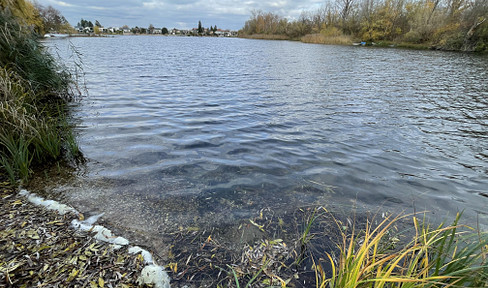 HAUS AM SEE MIT DIREKTEM SEEZUGANG *** MIT KOMPLETTEM INVENTAR