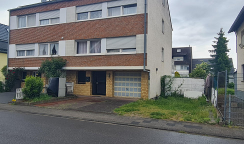 Doppelhaushälfte