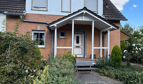 Semi-detached house in a quiet and popular location in Linnich.