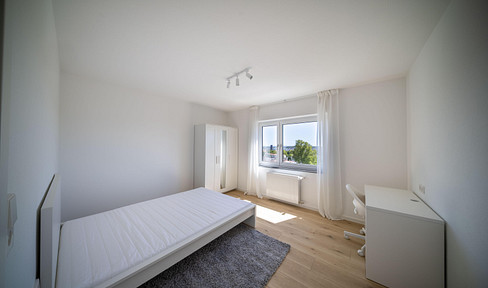 First occupancy – Furnished room in a shared apartment (WG) on Eselsberg, directly next to the university and hospital.