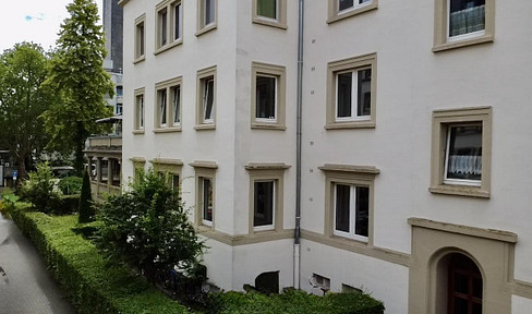 Charmante Altbauwohnung mit großzügigem Raumgefühl in begehrter Koblenzer Lage