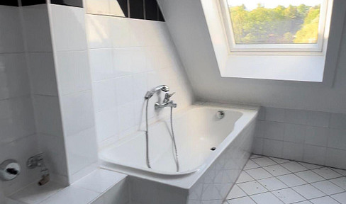 Gemütliche 3- Zimmer Dachgeschosswohnung