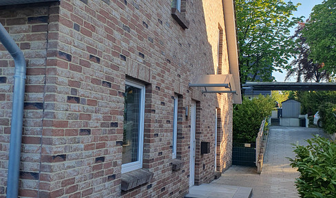 Familienfreundlichen Doppelhaushälfte in Schwentinental