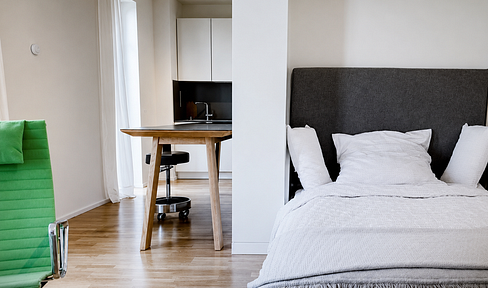 Exclusive apartment in the Nymphenburger Höfen complex - 4th floor with balcony.