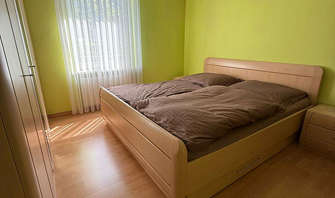 Well-maintained 3-room apartment near Westpark – includes terrace, garden, and garage.