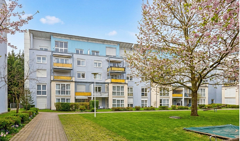 LUXURIOUS LIVING WITH PANORAMIC VIEWS – STYLISH, MODERNIZED, AND CLOSE TO THE CITY CENTER IN RHEINFELDEN.