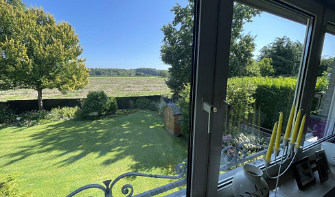Apartment with a stunning view of the nature reserve.