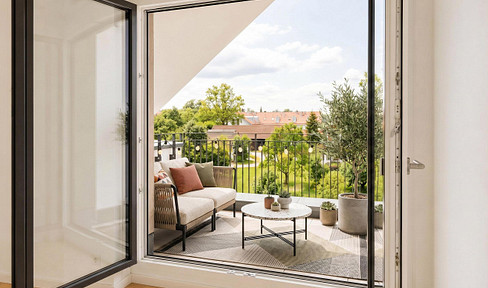 *AVAILABLE SHORT-TERM* CHARMING 3.5-ROOM APARTMENT WITH A SECURE WEST-FACING ROOF TERRACE.