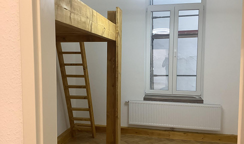WG-ZIMMER-VERMIETUNG – Moderne 4er-WG – KEINE komplette Wohnung!!