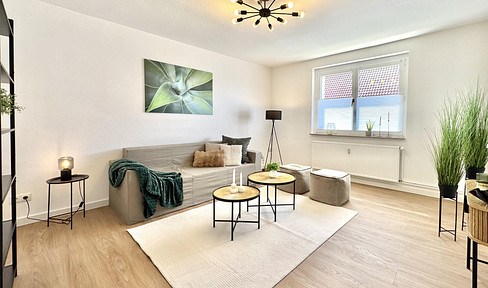 Sofort einziehen: Frisch sanierte 3 Zimmer-Wohnung in Ostseenähe.