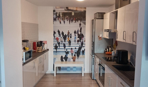 Moderne, lichtdurchflutete Eigentumswohnung mit großem Balkon in zentraler Lage von Frechen
