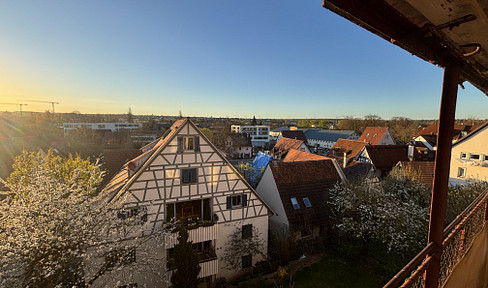 Geräumige 5-Zimmer Wohnung in Herrenberg