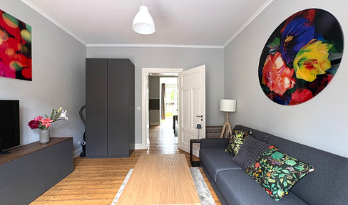 VOLLMÖBLIERTES 2-RAUM-GRÜNDERZEIT-SMARTHOME, TERRASSE, GARTEN, CITY- BESTLAGE