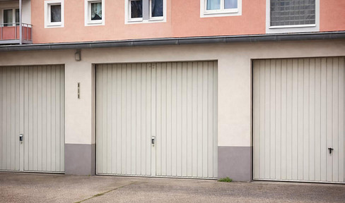 19 garages: A stable investment with a 5% annual depreciation rate, located in a prime micro-location.