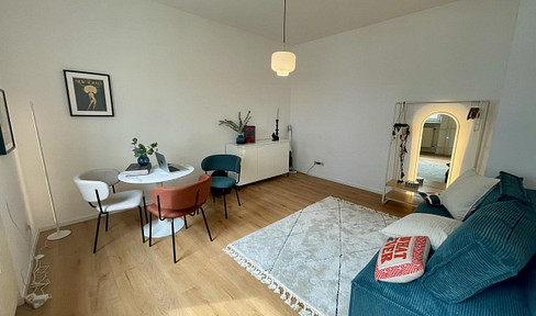 Freie 1-Zimmer Wohnung mit Einbauküche in zentraler Lage - provisionsfrei