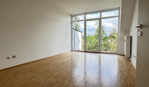 2-Zimmer-Wohnung mit Balkon am Mangfallplatz