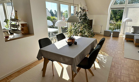 Helle Maisonette-Wohnung mit Balkon, Stellplatz & Wallbox