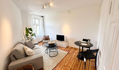 Bestlage Mitte neu saniertes 2,5 Zimmer Apartment / Best location