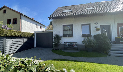 Direkt einziehen und wohlfühlen- Doppelhaushälfte im Grünen