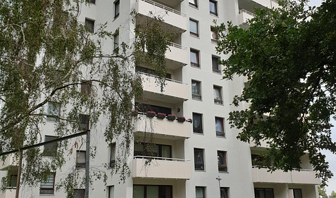 Kapitalanlage, 2-Zimmer-Wohnung im 4. OG mit Balkon und Aufzug in Pinneberg