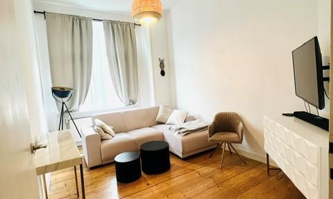 Wunderschöne Altbau Whg. inkl EBK am Günthersburgpark!!