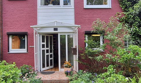 Familienfreundliches 5-Zimmer- Mittelreihenhaus in bevorzugter Wohnlage