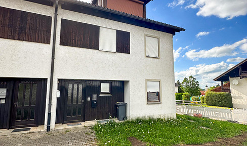 Tolle Gartenwohnung mit Hauscharakter und ca. 240 m² Grundstück zur Alleinnutzung