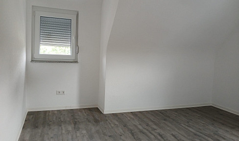 Stilvolle 4,5-Zimmer-Wohnung mit EBK / Mitten in der Stadt
