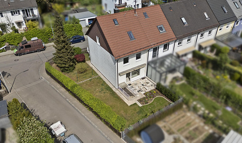 Completely renovated terraced house at the end of a row, with a garden, located in the northern part of Ingolstadt.