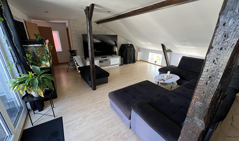 Charmante & großzügige Dachgeschosswohnung mit Dachterrasse in Wilhelmshaven