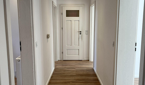 Stilvolle 3-Zimmer-Wohnung mit Balkon in Wilhelmshaven